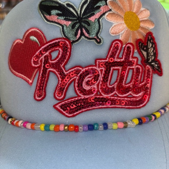 The Spring shop Beaded Rhinestone Heart Butterfly Daisy Adjustable Cap NWT - Picture 4 of 11